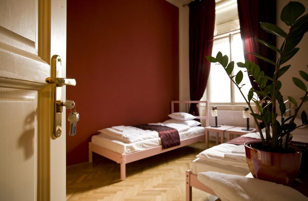 Budapest Rooms Bed And Breakfast Extérieur photo