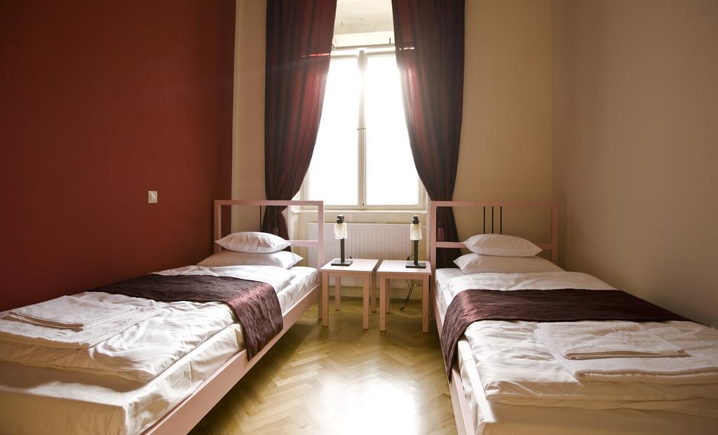 Budapest Rooms Bed And Breakfast Extérieur photo