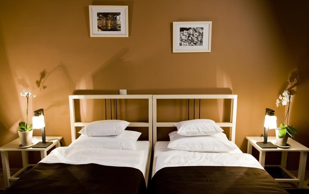 Budapest Rooms Bed And Breakfast Chambre photo