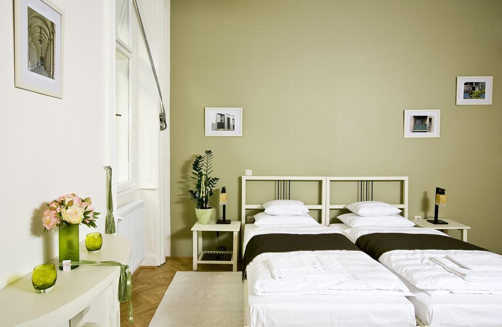 Budapest Rooms Bed And Breakfast Chambre photo